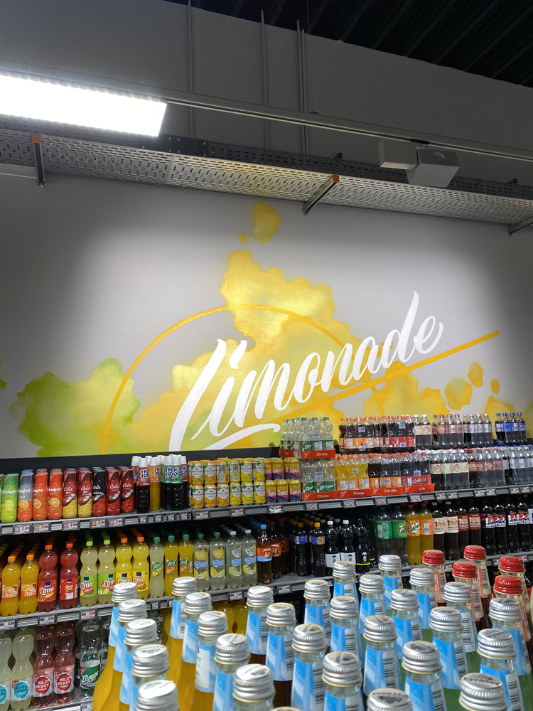 Graffiti Auftrag Edeka Schtz Nrnberg Tribegas CRIS Hannah 03