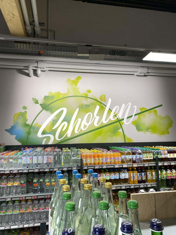 Graffiti Auftrag Edeka Schtz Nrnberg Tribegas CRIS Hannah 04