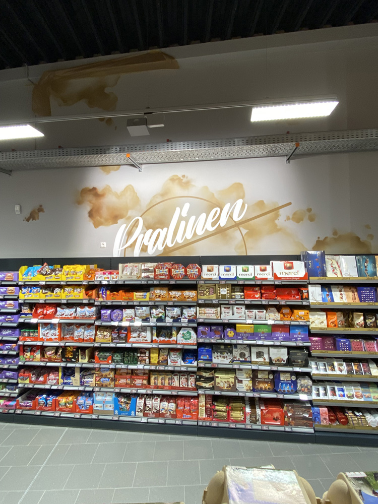Graffiti Auftrag Edeka Schtz Nrnberg Tribegas CRIS Hannah 112