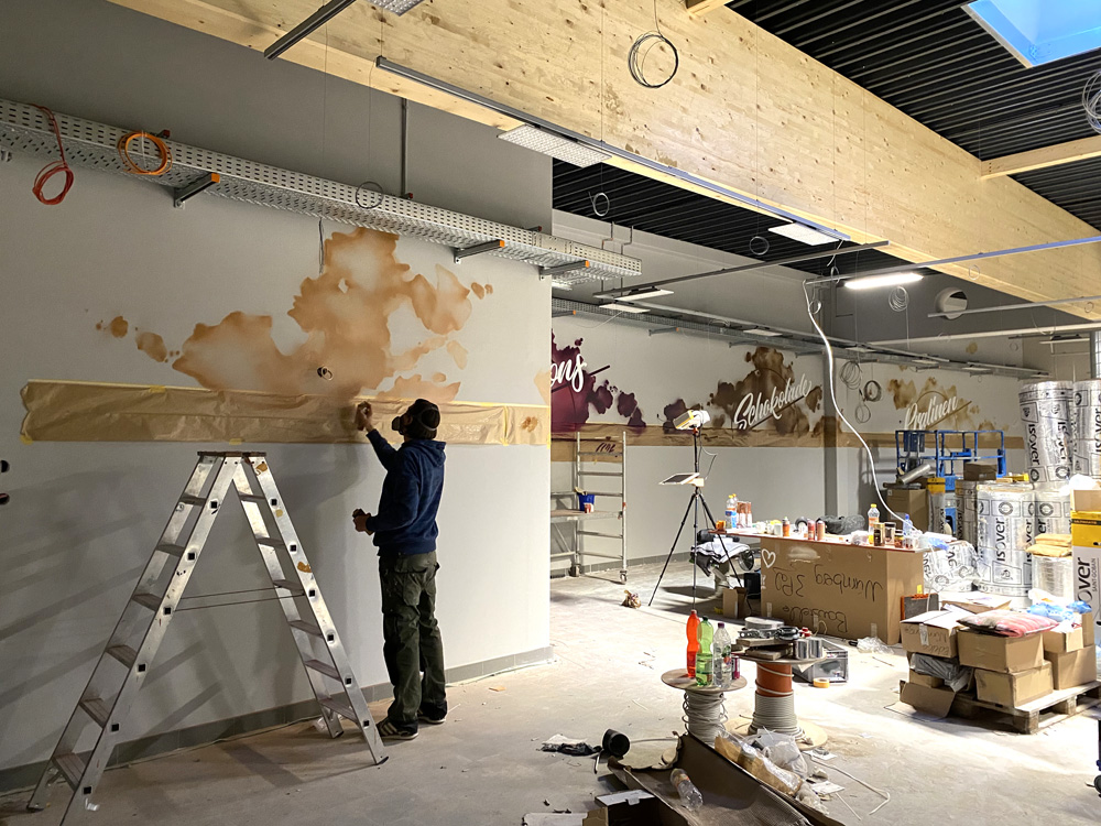 Graffiti Auftrag Edeka Schtz Nrnberg Tribegas CRIS Hannah 25